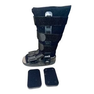 St Johns Orthopedics Fracture Boot Walking Black Lite-Foot Size Small